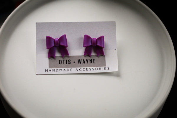 PURPLE BOW