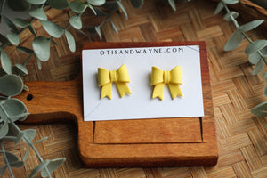 BIG YELLOW BOWS