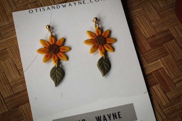 SUNFLOWER LOVE