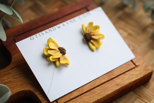 HALF SUNFLOWER
