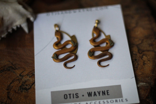 GOLD SNAKE