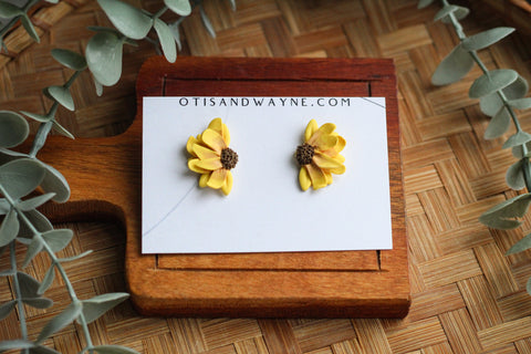 HALF SUNFLOWER