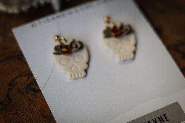 FLOWER SKULL