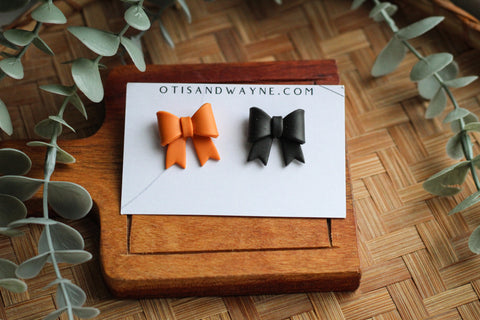 ORANGE AND BLACK BOWS
