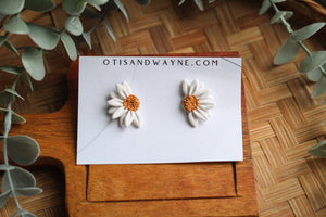 HALF DAISY