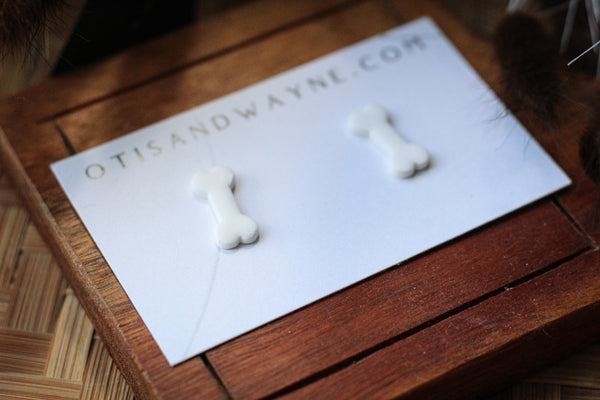 BONE STUD